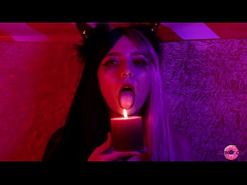 ❤️ Blowjob xamaasad leh oo ka timid Sexy Succubus oo leh oofsan afka ☑  Galmada dabada